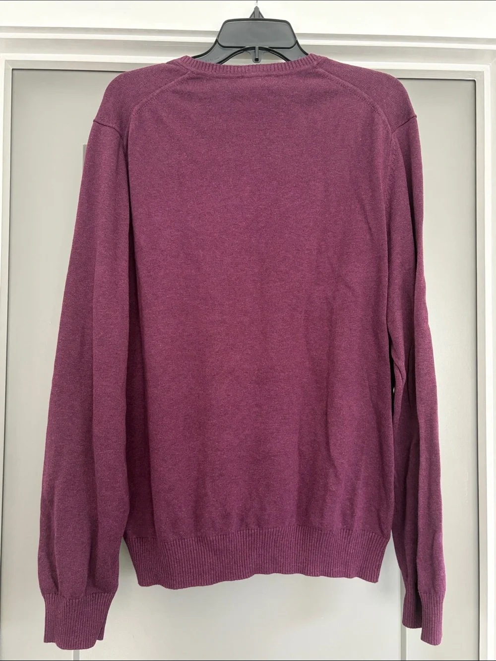 Jos. A. Bank classic neck